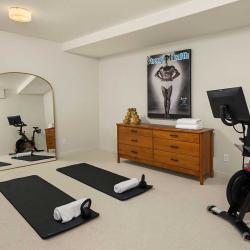 1206NWCulbertsonDr-Web_18