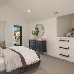 15CrescentKey-19-web